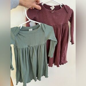 Set of 2 Kate Quinn long sleeve dresses